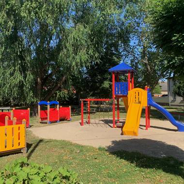 Spielplatz "Droyßiger Straße" Zwebendorf